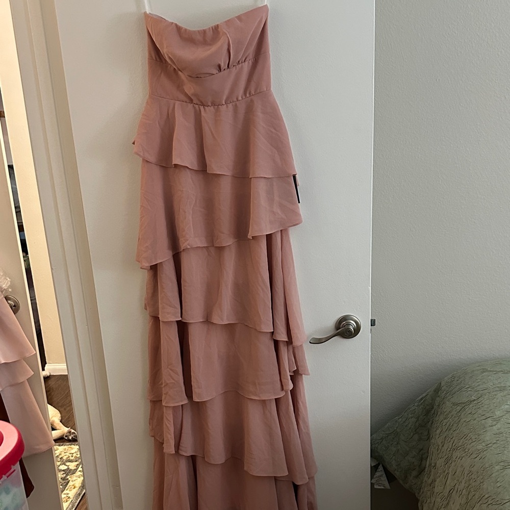 Elegant Pink Strapless Layered Dress